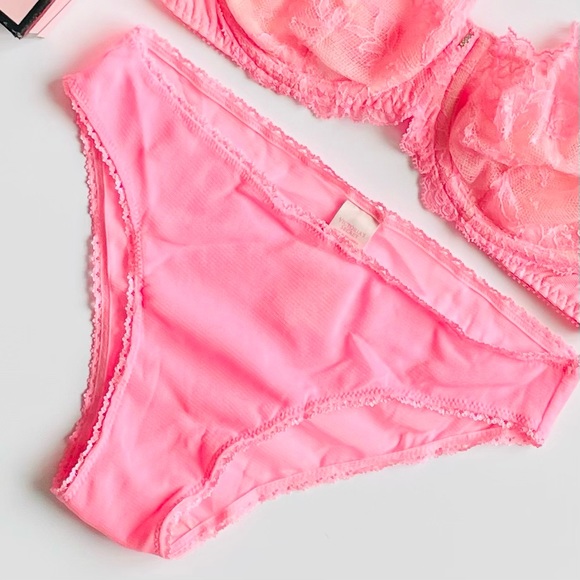 32DD SMALL Victoria’s Secret pink bra set - Picture 3 of 5